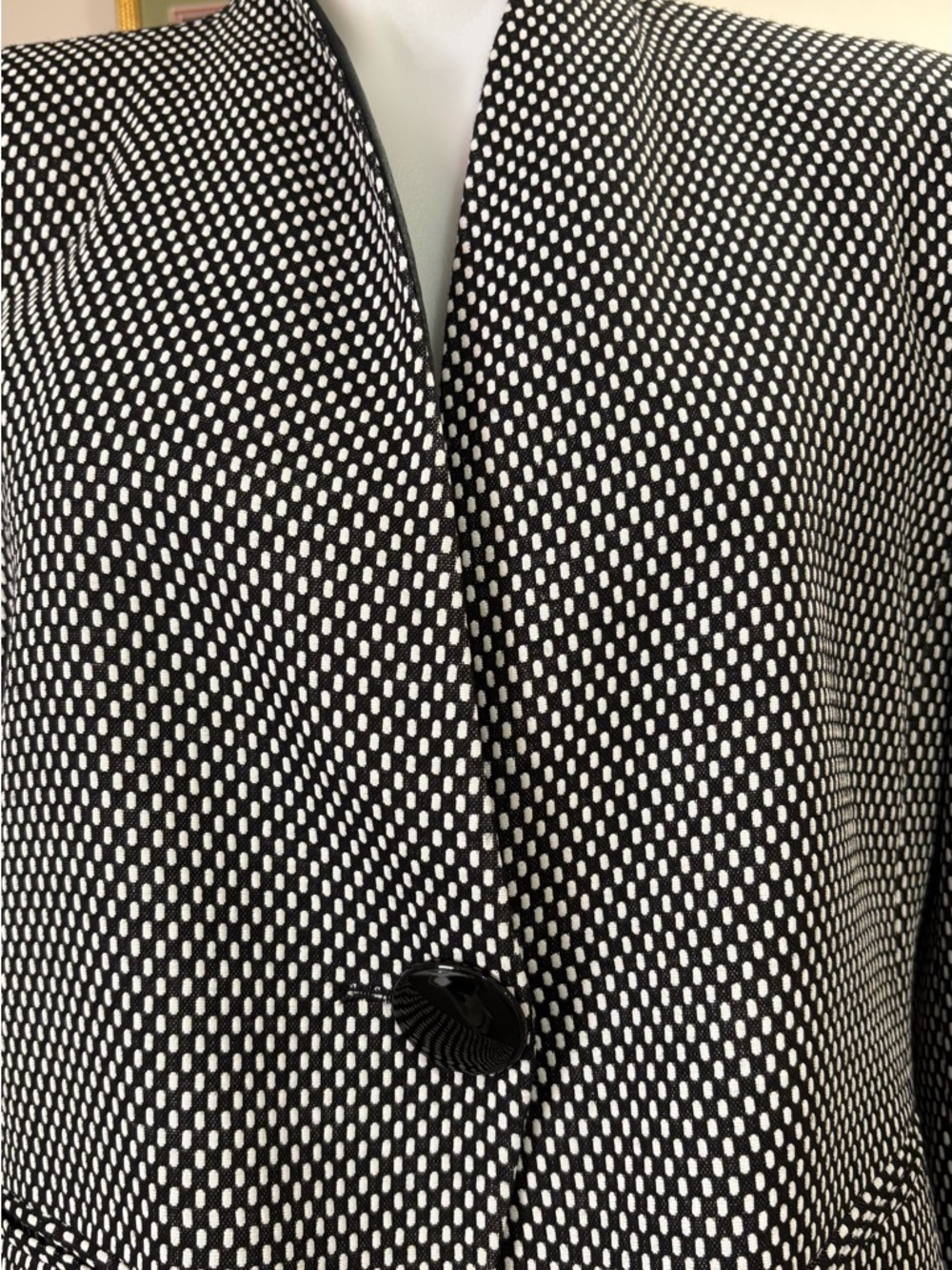 Armani Collezioni Black & White Textured Blazer Made in Italy Size 14 Luxury - Picture 5 of 9